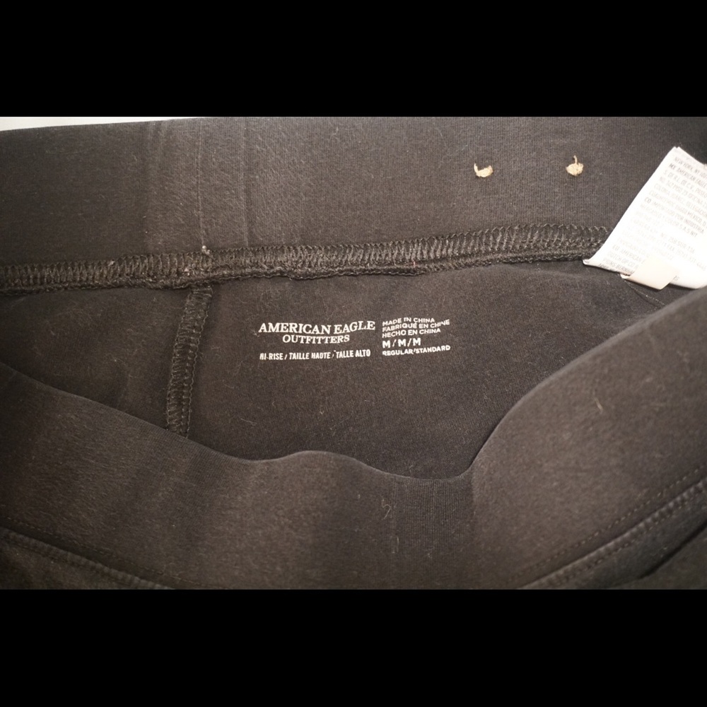 American Eagle black leggings